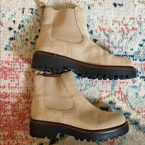 CASLON MILLER WATERPROOF CHELSEA BOOT - Picture 5 of 5